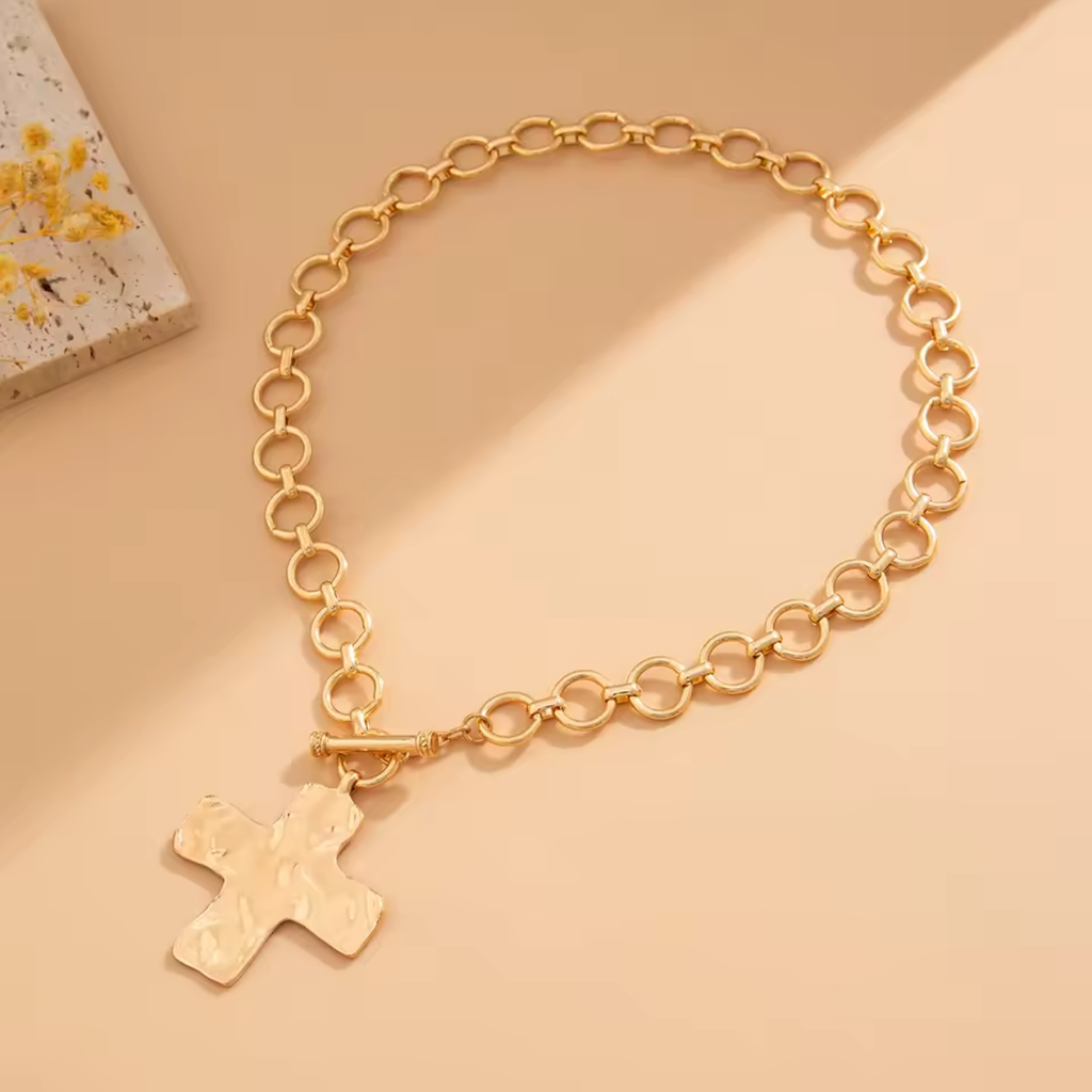 Saint Luxe Chunky Cross