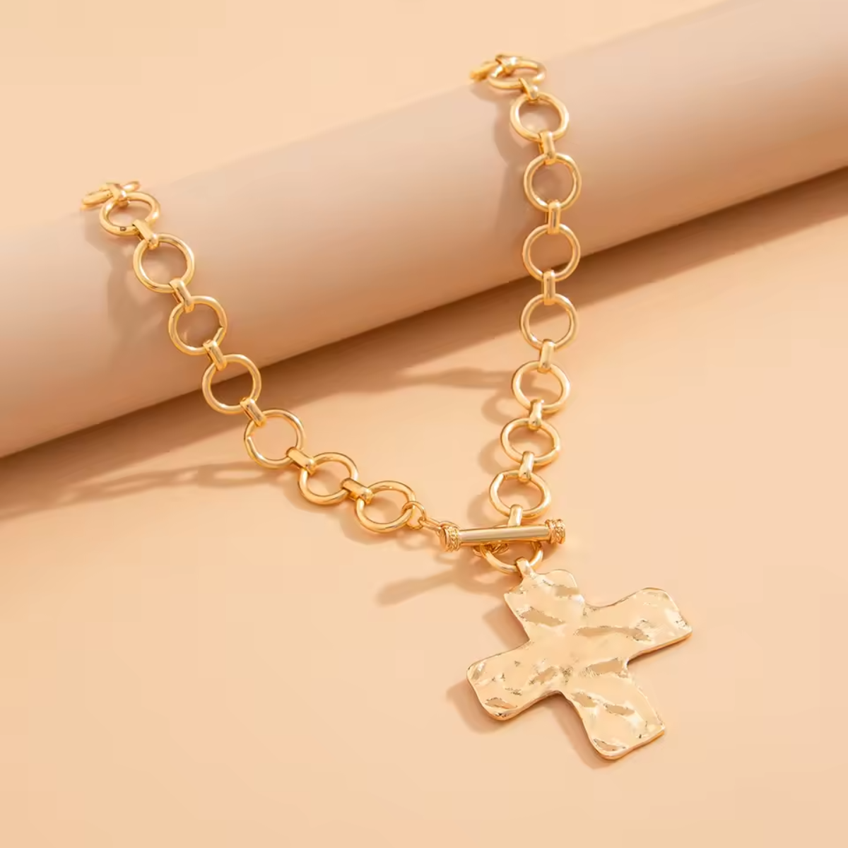 Saint Luxe Chunky Cross